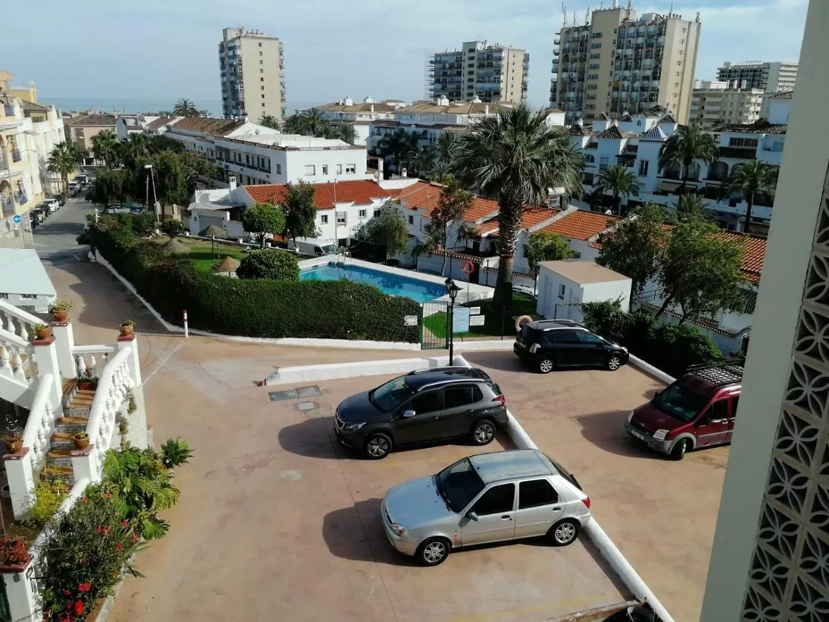 Apartamento En La Playa Con Piscina Apartment Benalmadena 0*,