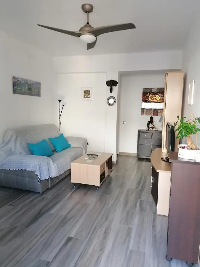 Apartamento En La Playa Con Piscina Apartment Benalmadena