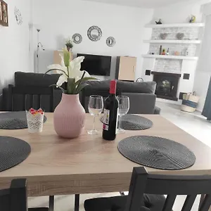 Aleire Pueblo Evita Apartment